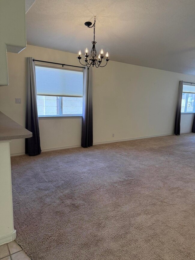 Building Photo - 8319 Santa Clarita St NE