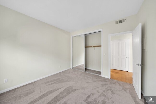 Building Photo - 769 Bryn Mawr Ct