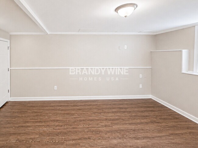 Building Photo - 38 Lazarus Dr