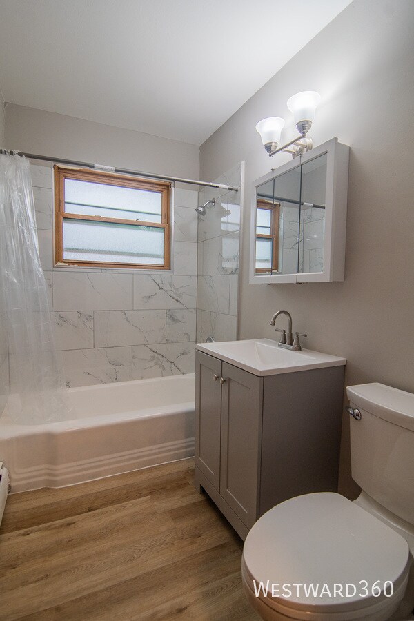 Building Photo - 13027 Seeley Ave