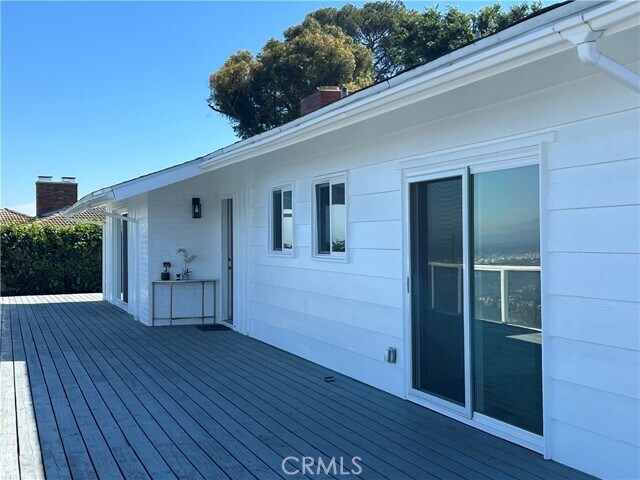 Building Photo - 1 Martingale Dr