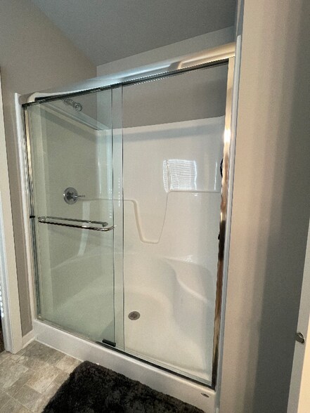 Building Photo - 1909 Hummingbird Dr