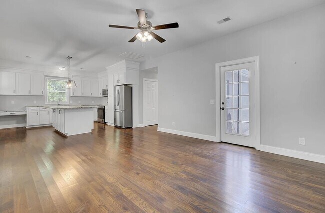 Building Photo - 219 County Rd S-18-342