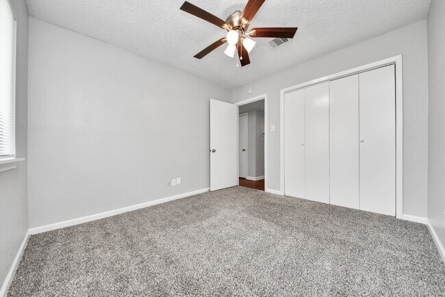 Building Photo - 16714 Britford