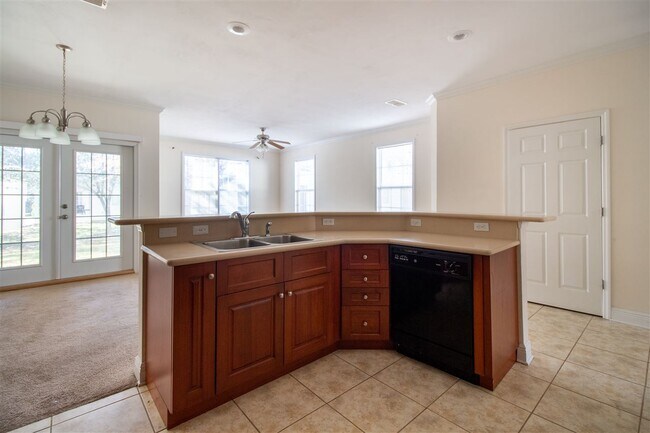 Building Photo - 1575 Paul Russell Rd