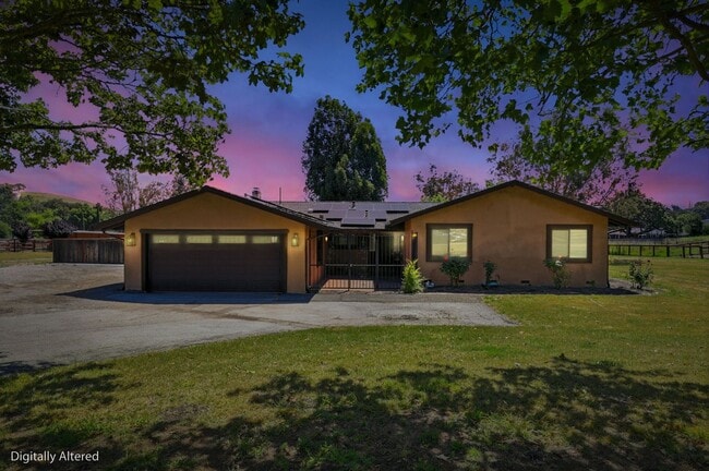 Building Photo - $5595 - Ranch-style home with acreage in West Gilroy's quiet countryside