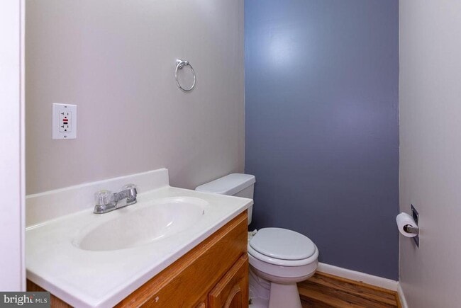 Building Photo - 13662 Barren Springs Ct