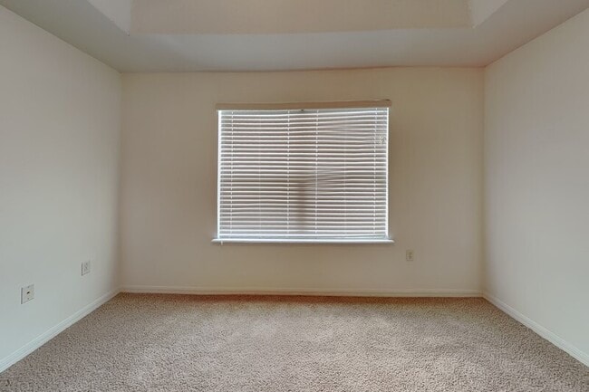 Building Photo - 2140 Rookery Ln