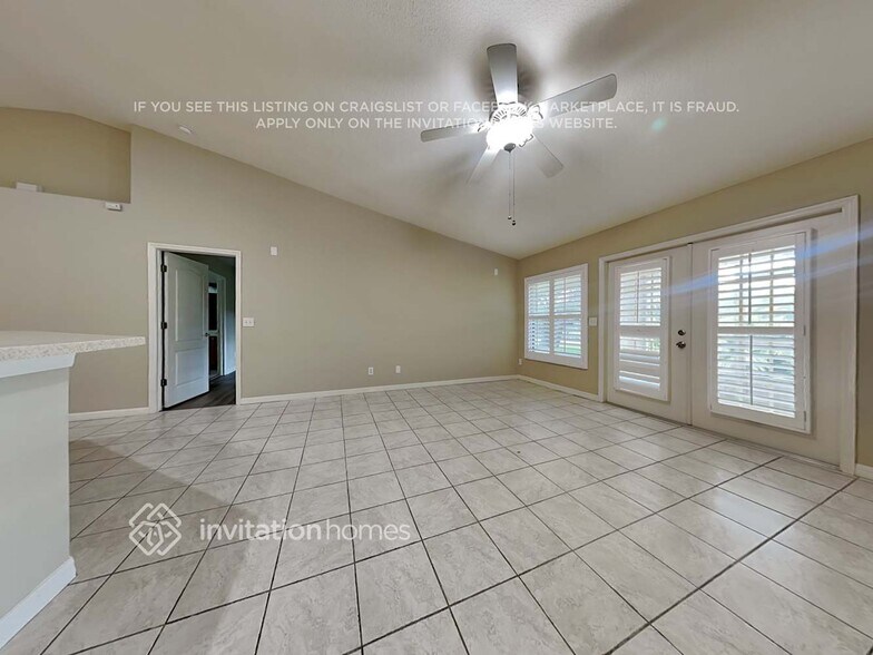 Building Photo - 804 Berry Bramble Dr
