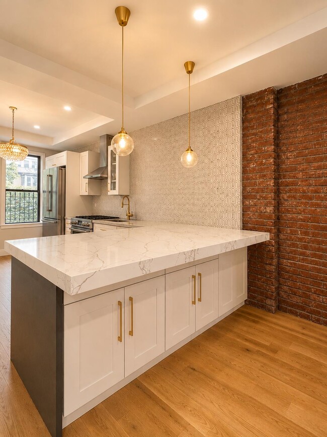 Building Photo - 164 Harrison Ave