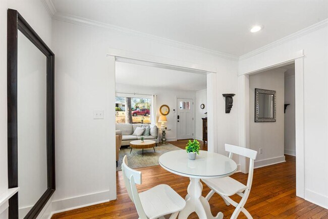 Building Photo - 640 Quillian Ave