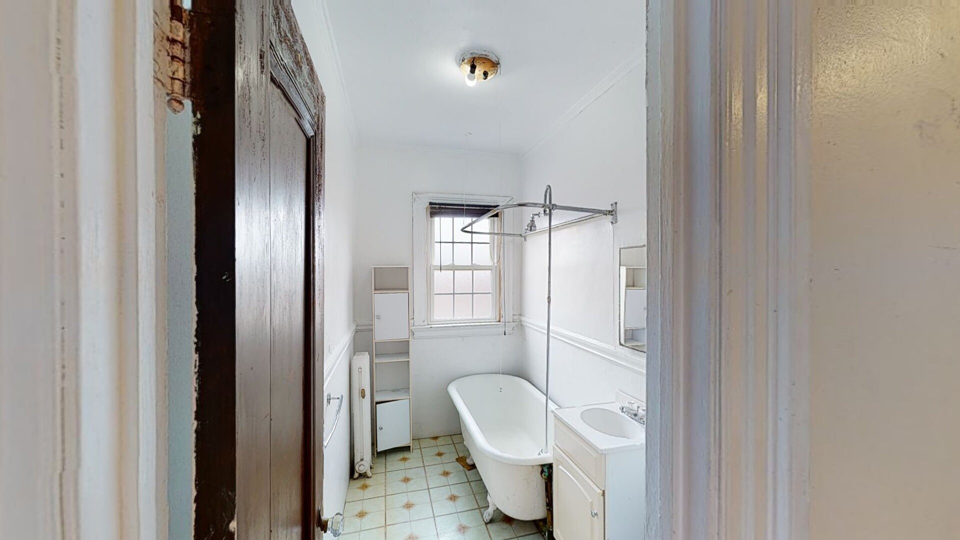 Building Photo - 14 Glenville Ave