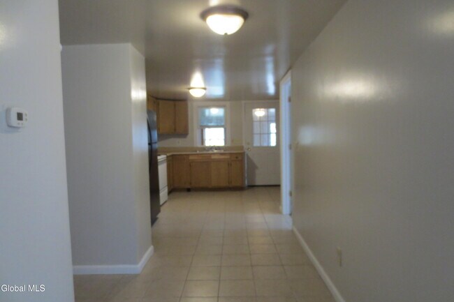 Building Photo - 34 Lake Ave