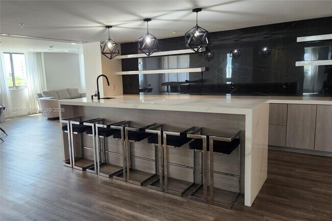 Building Photo - 110 N Federal Hwy