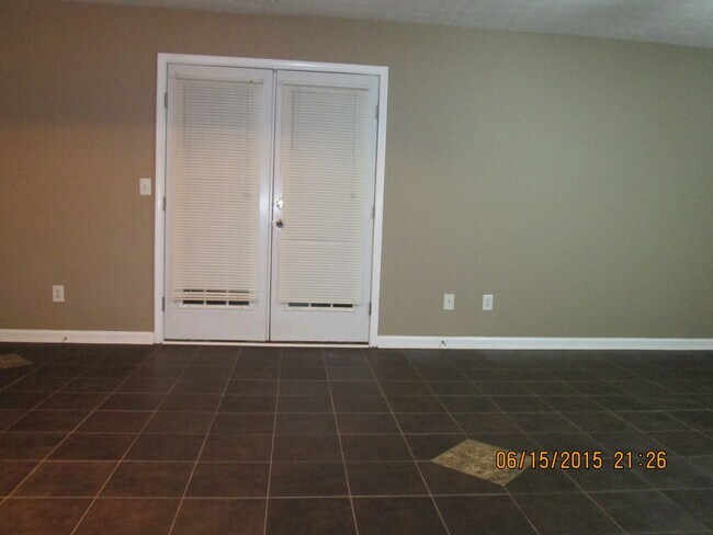 Building Photo - 6237A Dorsett Shoals