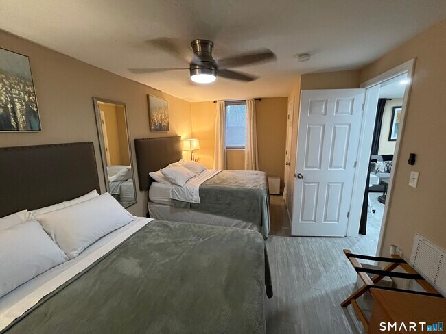 Building Photo - 73 Spring St