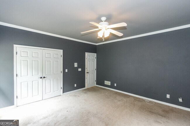 Building Photo - 5166 Wheeler Dr