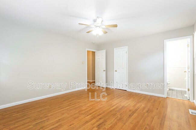 Building Photo - 534 Pardee Blvd