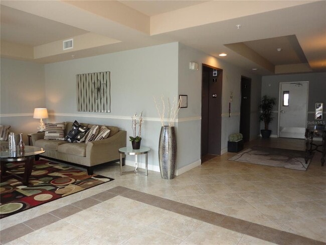 Building Photo - 4177 N Orange Blossom Trl