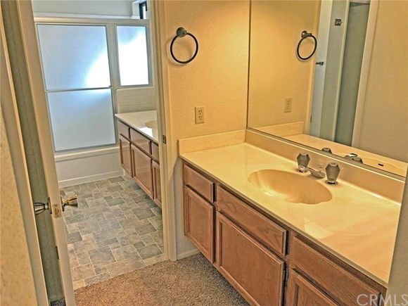 Building Photo - 10581 Sunburst Dr