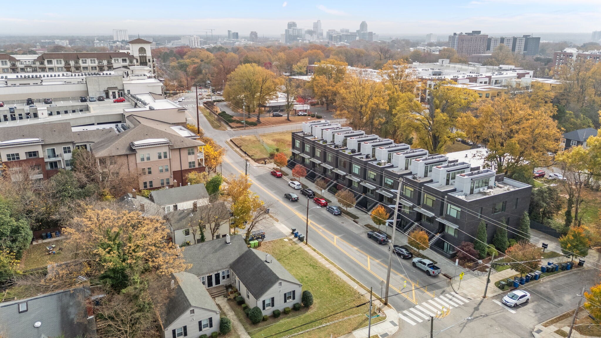 Building Photo - 300 Chamberlain St
