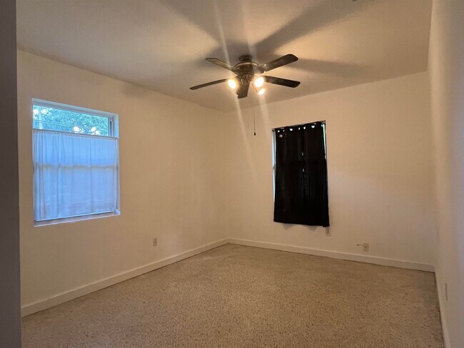 Building Photo - 58 Riberia St