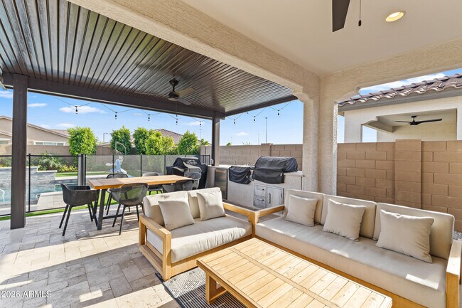 Building Photo - 9445 W Heatherbrae Dr