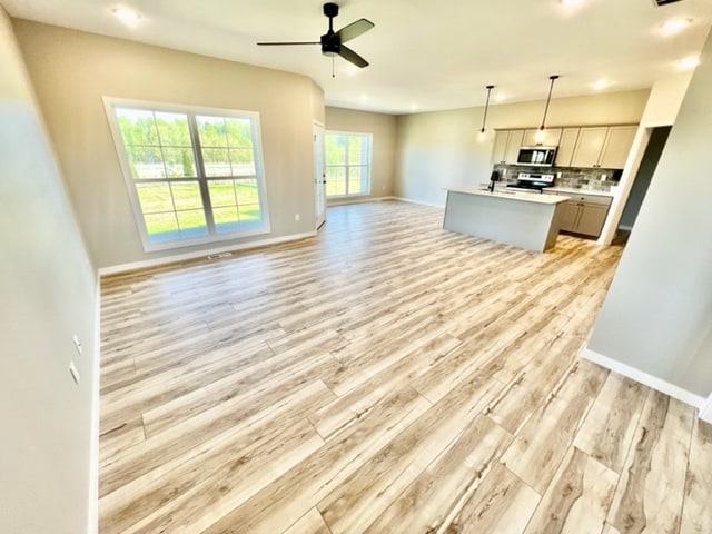 Building Photo - 8000 JT Ct