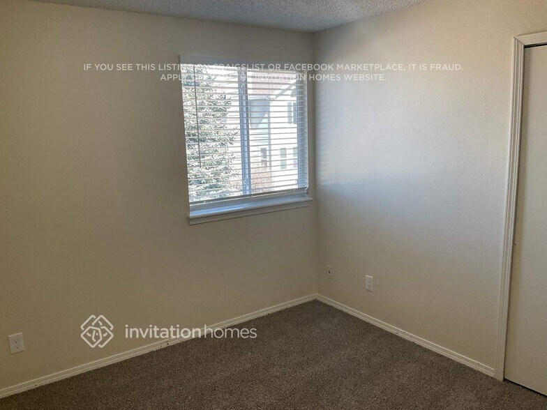 Building Photo - 3420 Birnamwood Dr