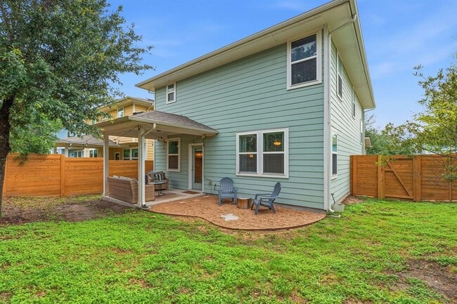 Building Photo - 7402 Buchholz St