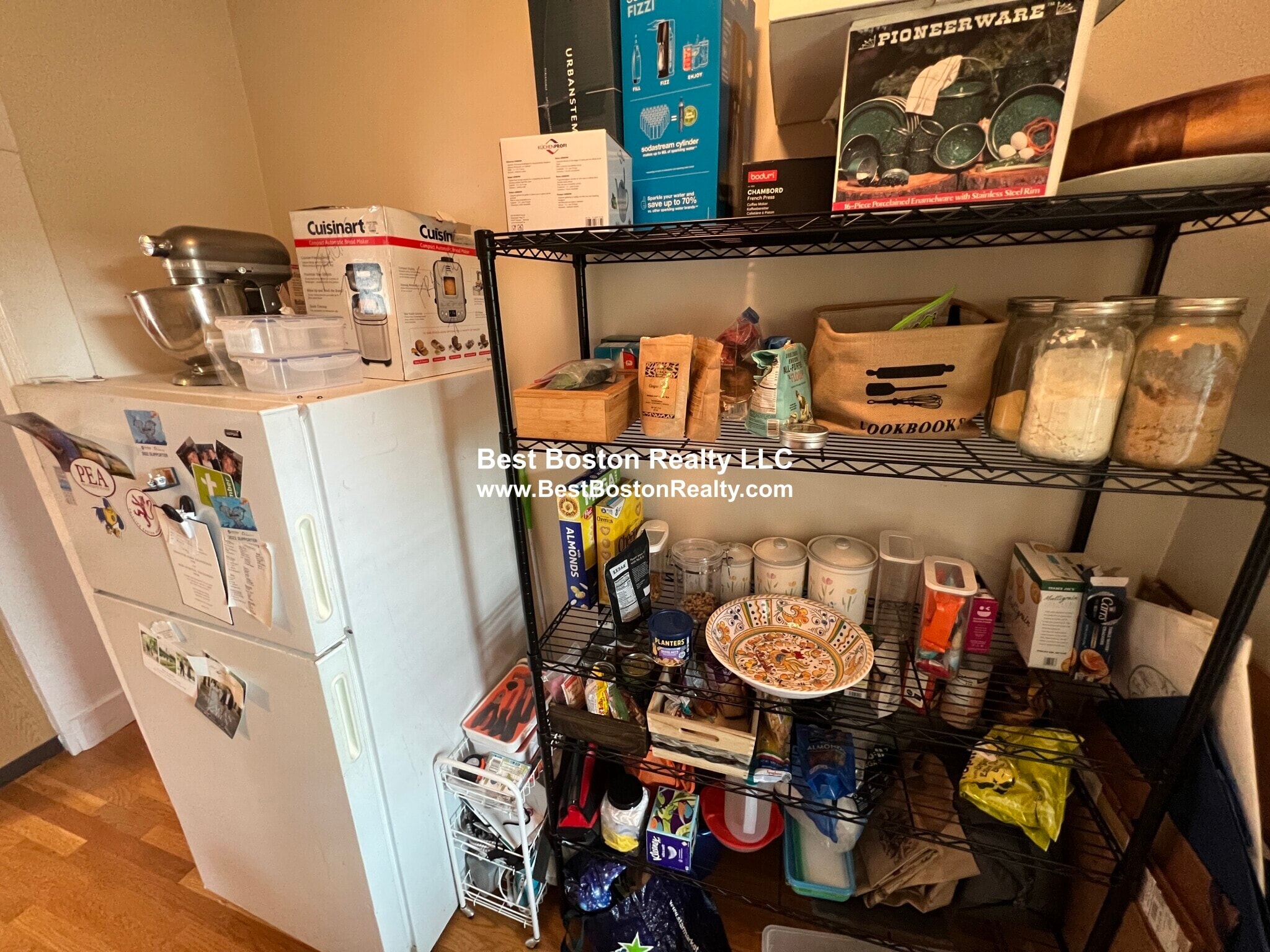 Building Photo - 24 Ellington Rd