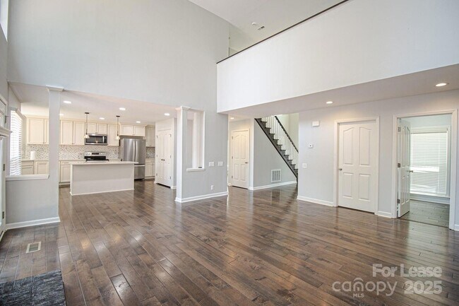 Building Photo - 14401 Widgeon Ct