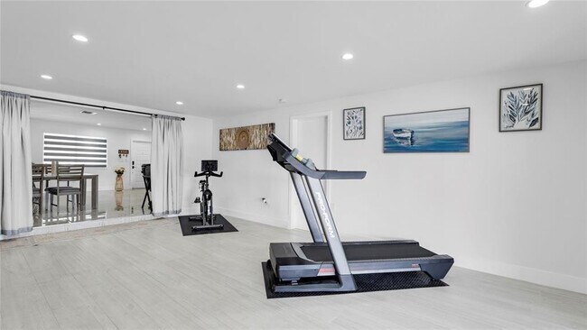 Building Photo - 6290 W 16th Ave