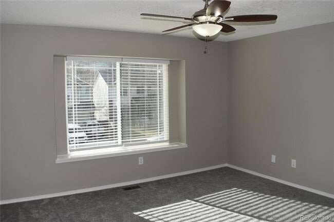 Building Photo - 952 Dancing Horse Dr