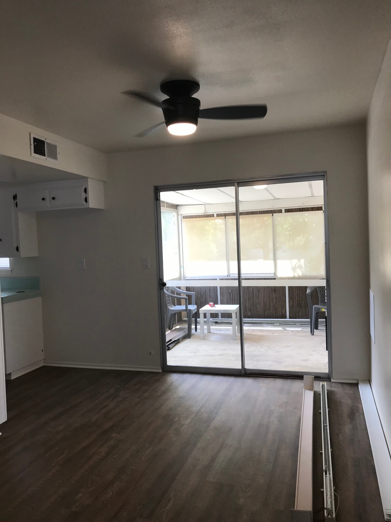 Building Photo - 26123 Anawood Pl