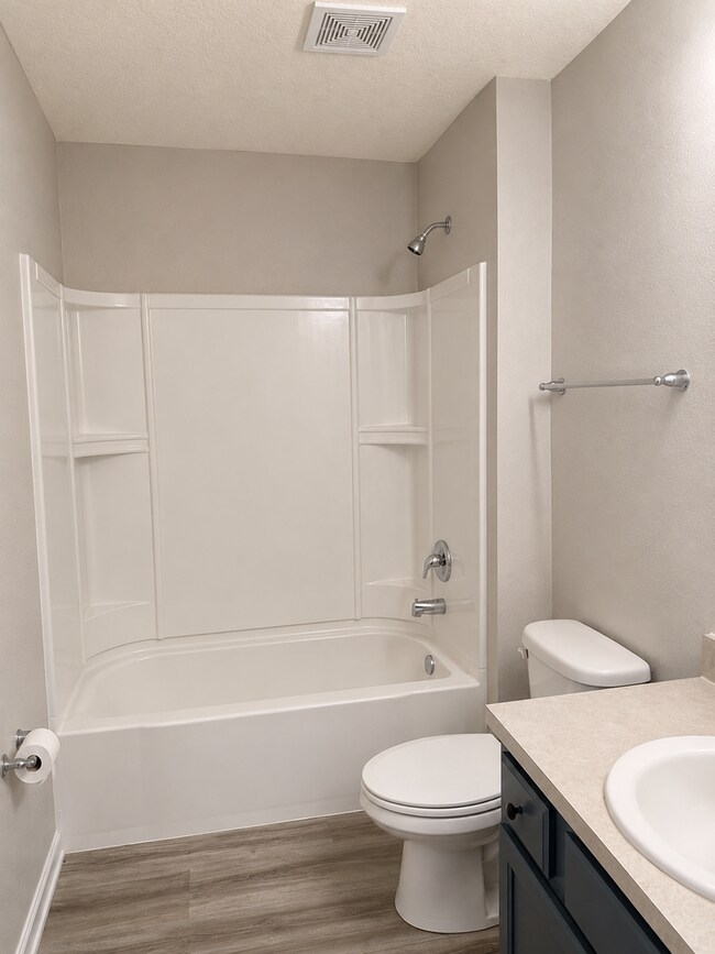 Building Photo - 3/2 updated with pool access!