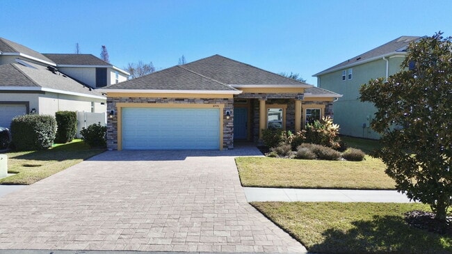 Building Photo - 10551 Park Meadowbrooke Dr