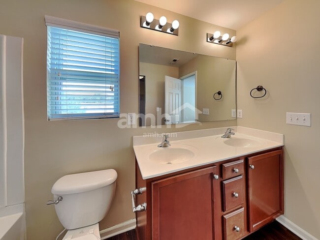 Building Photo - 116 Pickens Ln