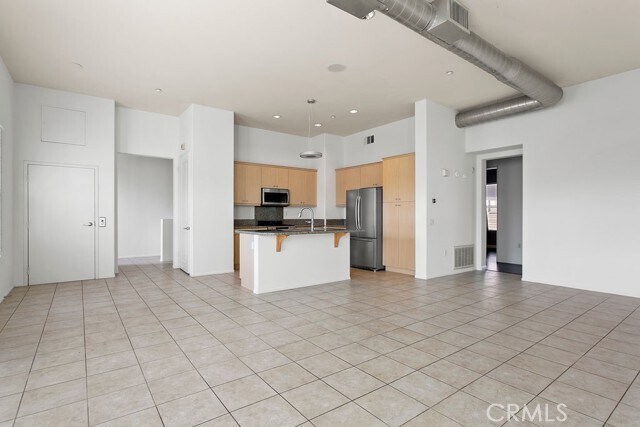 Building Photo - 166 Soco Dr