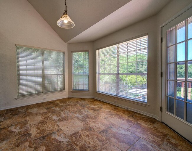 Building Photo - 8317 Pommel Dr