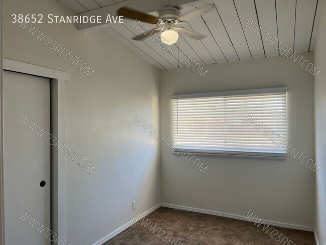 Building Photo - 38652 Stanridge Ave