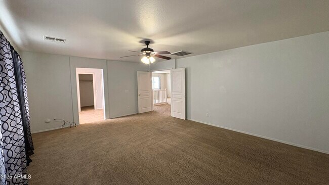 Building Photo - 7335 W St Charles Ave