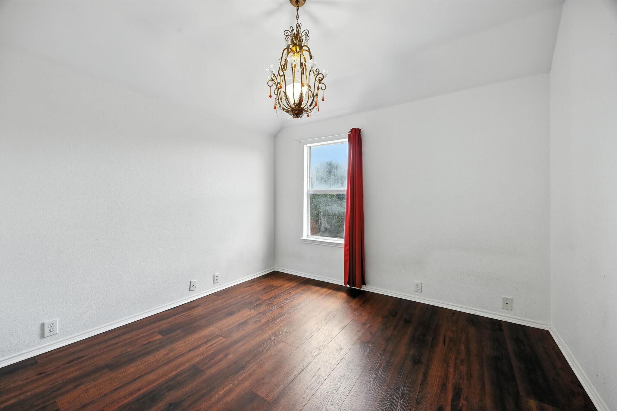 Building Photo - 6651 Canterbury Dr