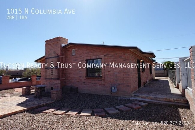 Building Photo - 1015 N Columbia Ave