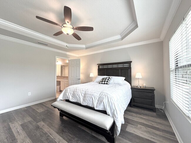Building Photo - 13527 Montecito Pl