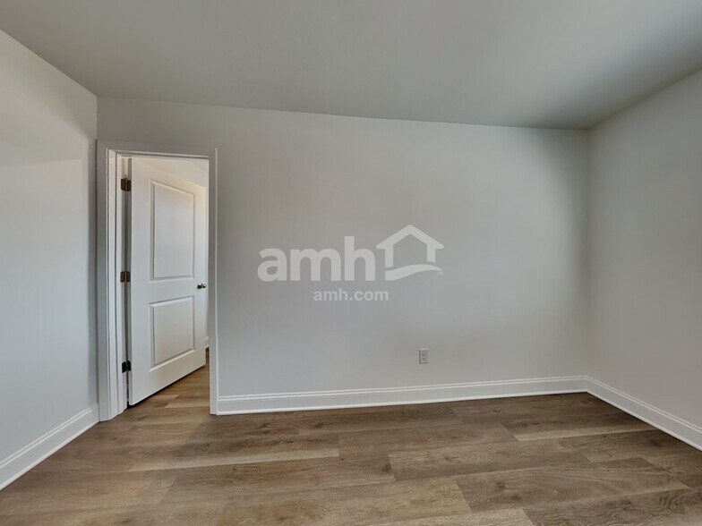 Building Photo - 4728 Smt Vw Ct