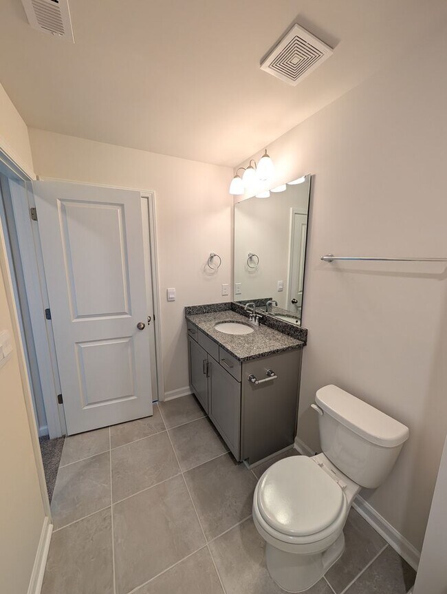 Building Photo - ***RENT SPECIAL** New Construction Townhou...