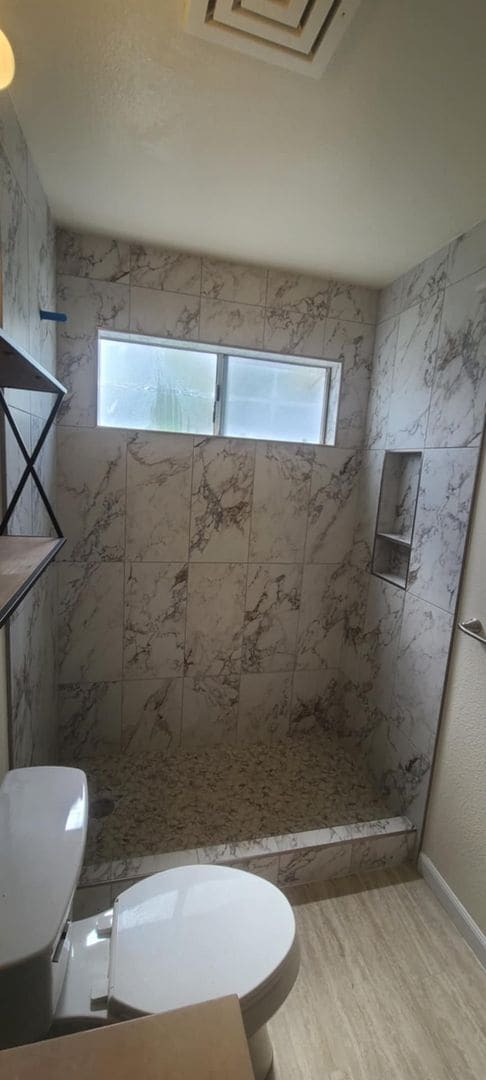 Building Photo - Nice 2 bedroom 1 bath in the beautiful Nap...