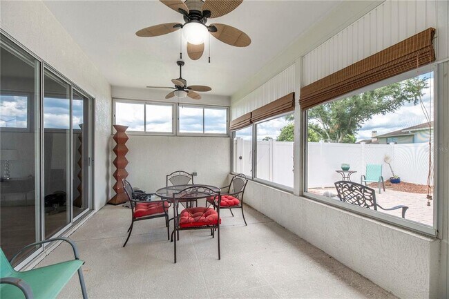 Building Photo - 5845 Danterbury Ct