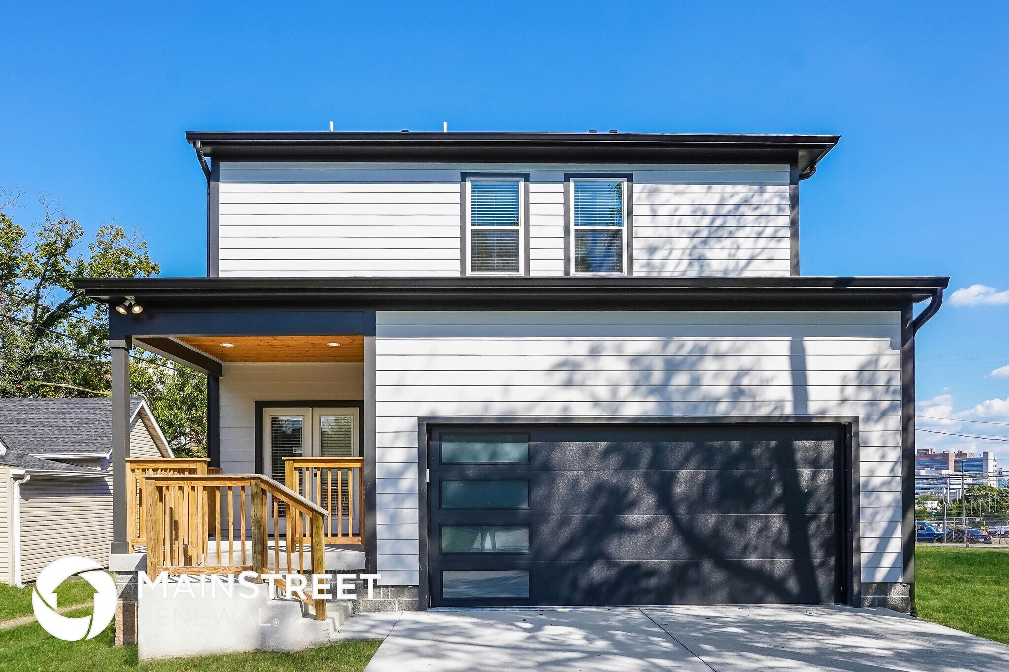 Building Photo - 606 26th Ave N